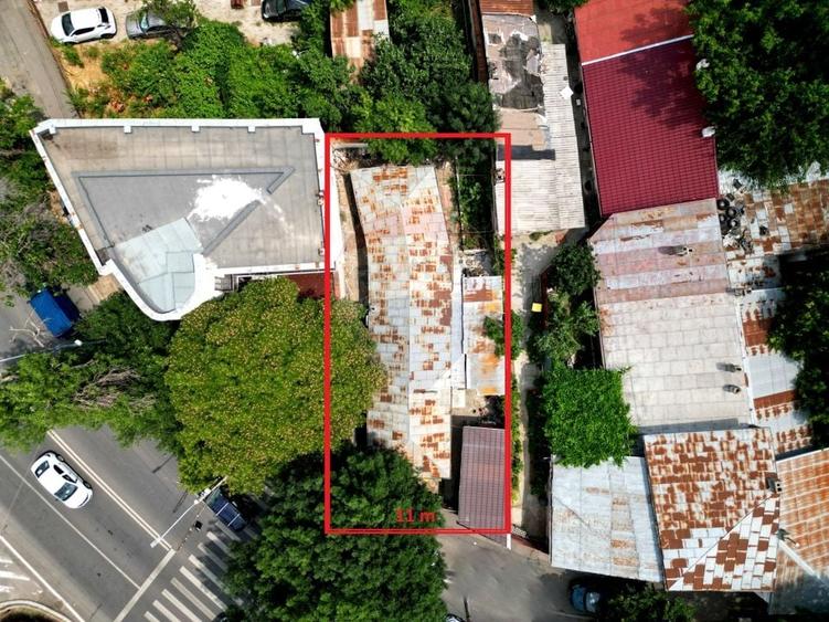Teren Construcții intravilan de 247 mp, în Panduri