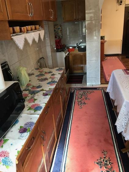 Apartament cu 3 camere decomandat, mobilat în Faleza Nord