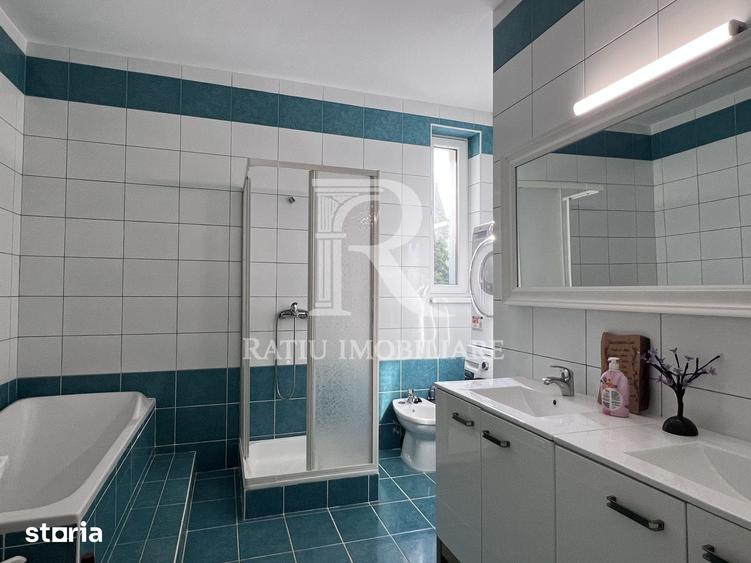 Apartament cu 3 camere în Central