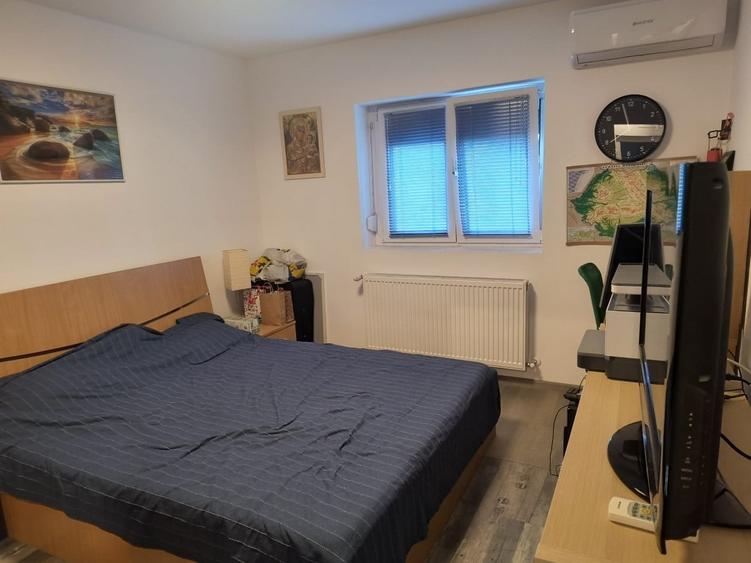 Apartament cu 3 camere semidecomandat, mobilat în Drumul Taberei