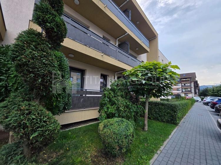 Apartament cu 2 camere decomandat, mobilat în Tractorul