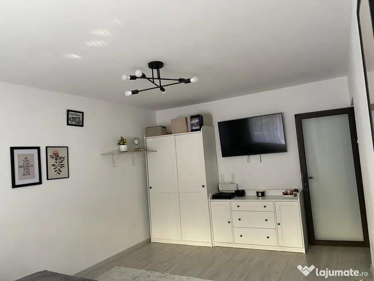 Apartament cu 2 camere decomandat în Trivale