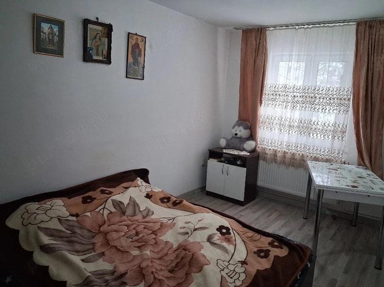 Apartament cu 2 camere decomandat în Progresul