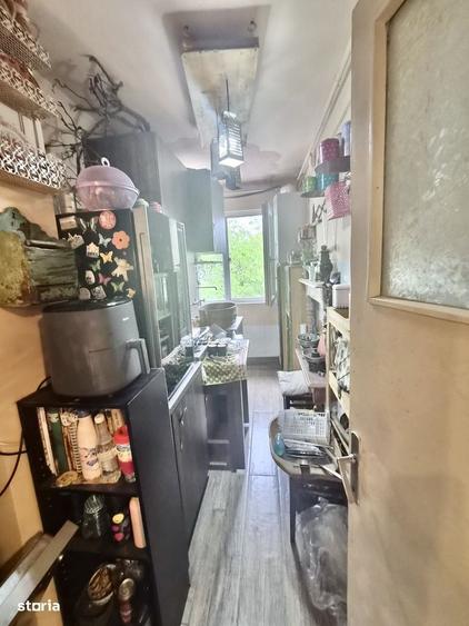 Apartament cu 2 camere nedecomandat în Dâmbu Pietros