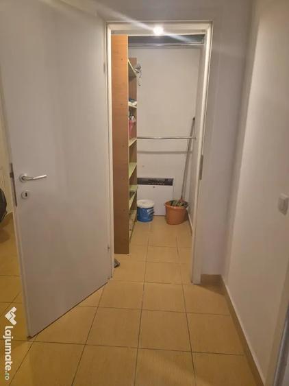 Garsonieră decomandată în Iosia