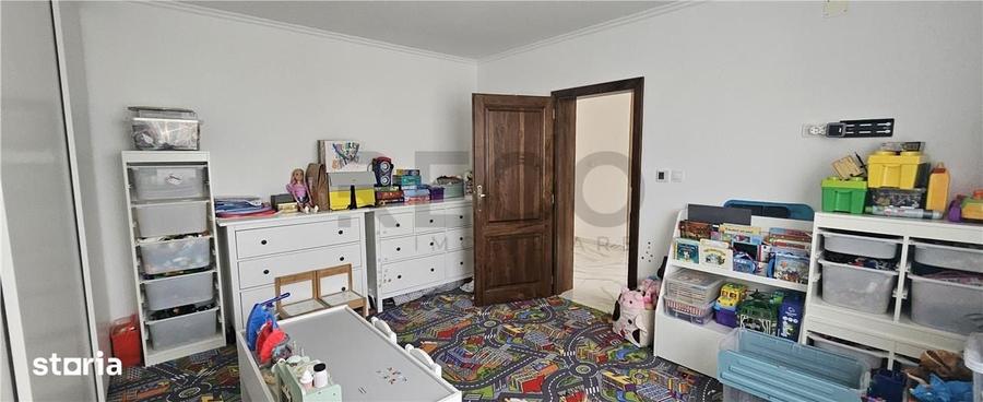 Casă cu 4 camere cu Teren 500 Mp în Sântandrei