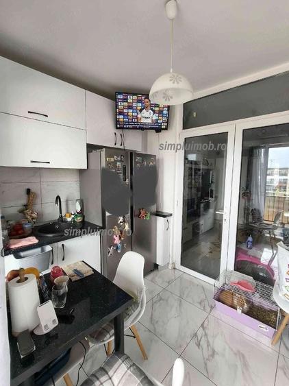 Apartament cu 2 camere decomandat, mobilat în Titan