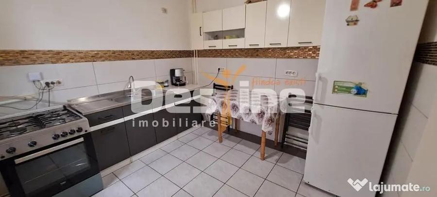 Casă cu 8 camere cu Teren 300 Mp în Lunca Cetățuii