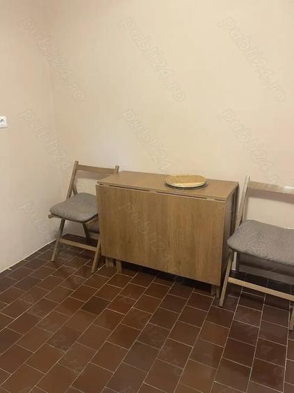Apartament cu 3 camere decomandat în Șagului