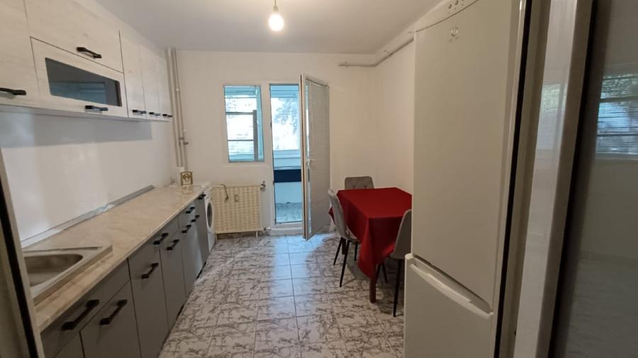 Apartament cu 2 camere decomandat, mobilat în Crângași