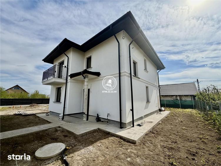 Casă cu 4 camere cu Teren 615 Mp în Miroslava