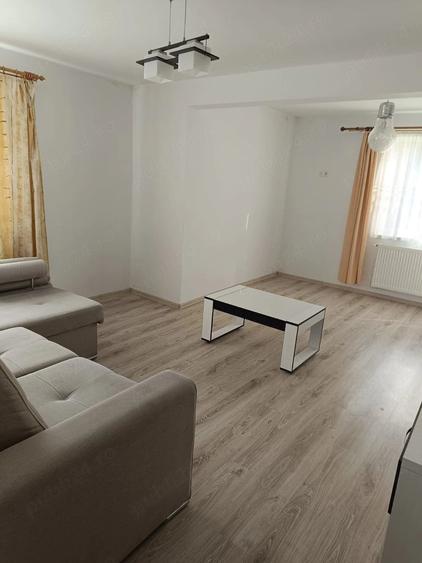 Apartament cu 2 camere decomandat în Decebal
