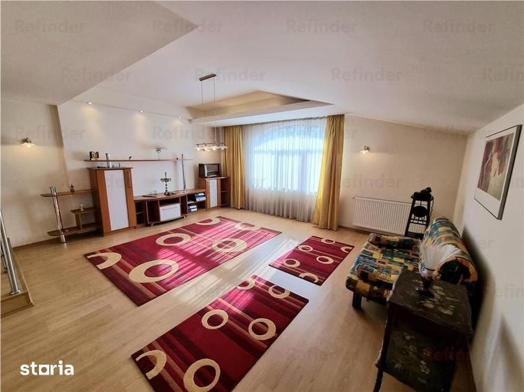 Casă cu 5 camere cu Teren 990 Mp în Băneasa