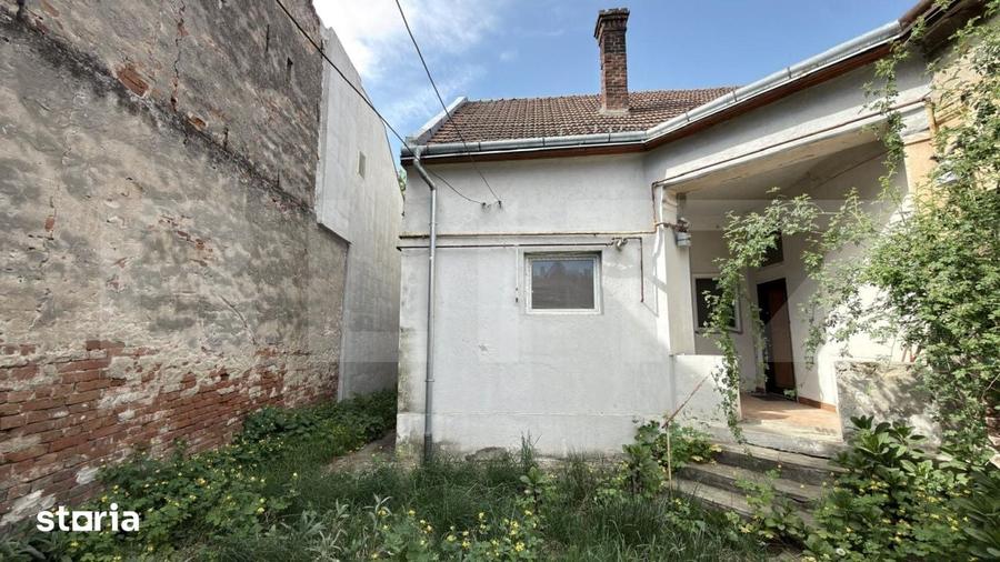 Garsonieră în Semicentral