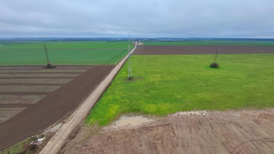 Teren Construcții intravilan de 10000 mp, în Exterior Est