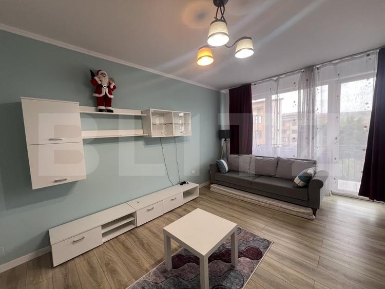 Apartament cu 2 camere semidecomandat, mobilat în Florești