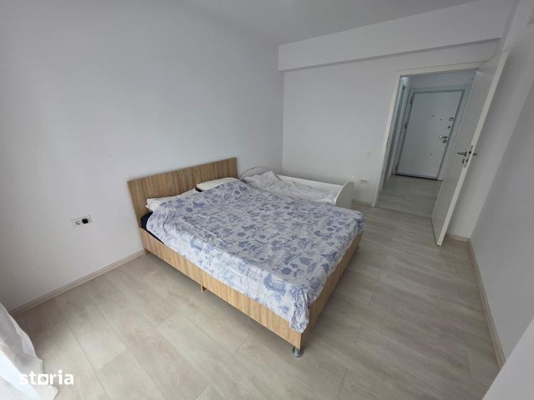 Apartament cu 3 camere în Pantelimon