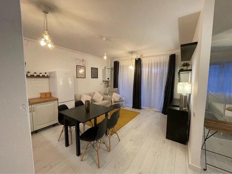 Apartament cu 2 camere semidecomandat în Chitila