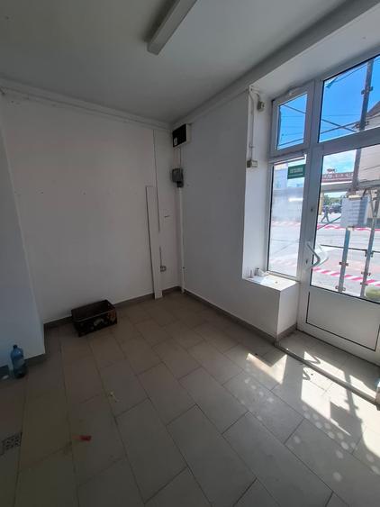 Spațiu comercial, de 25 mp, în Boul Roșu