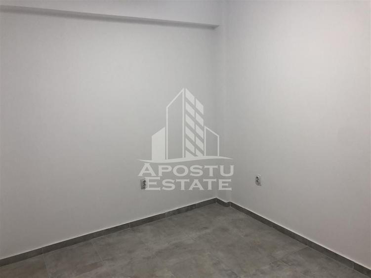 Spațiu comercial, de 105 mp, în Braytim