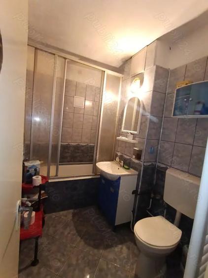 Apartament 3 camere decomandat - 8