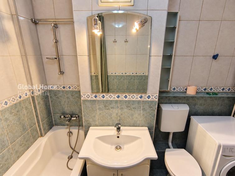Apartament cu 2 camere decomandat, mobilat în P-ța Victoriei