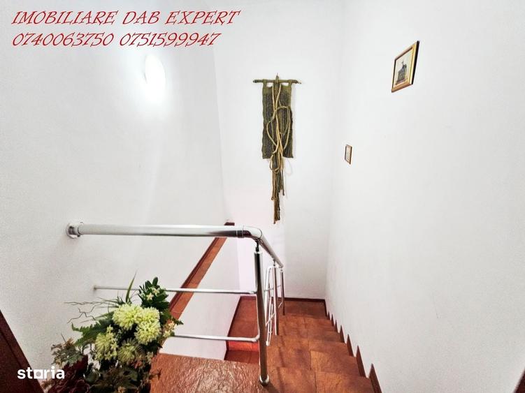 Casa vanzare 5 camere zona CENTRALA - 6