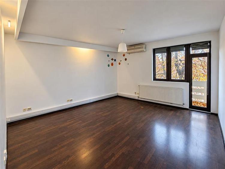Apartament cu 2 camere decomandat în Semicentral