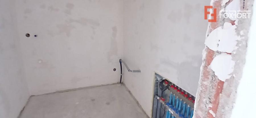 Duplex cu 3 camere cu Canalizare în Becicherecu Mic