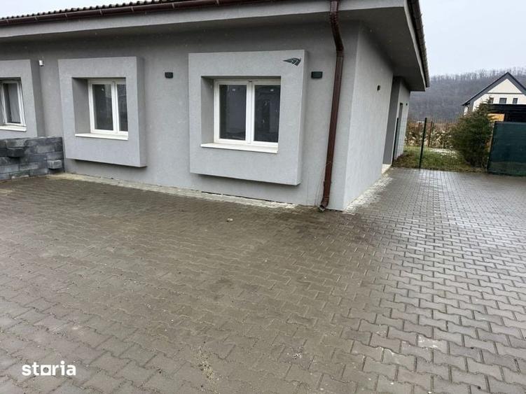 Casă cu 3 camere cu Teren 70 Mp în Central