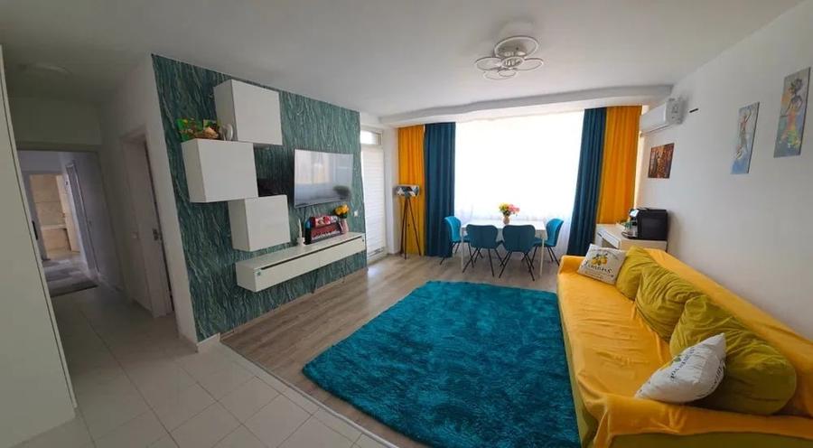 Apartament cu 3 camere decomandat, mobilat în Păcii