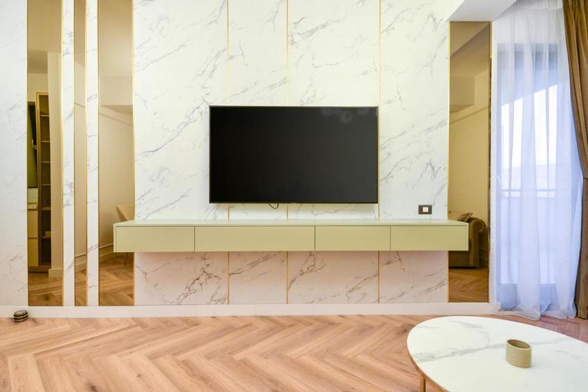 Apartament cu 2 camere decomandat în Pipera