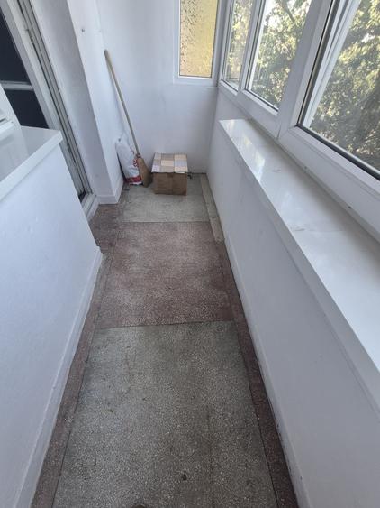 Apartament cu 2 camere decomandat în Cornișa