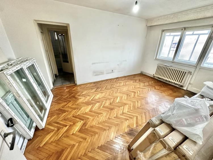 APARTAMENT 2 CAMERE I CETATE ZONA CLOSCA I NERENOVAT I BLOC CARAMIDA I - 10