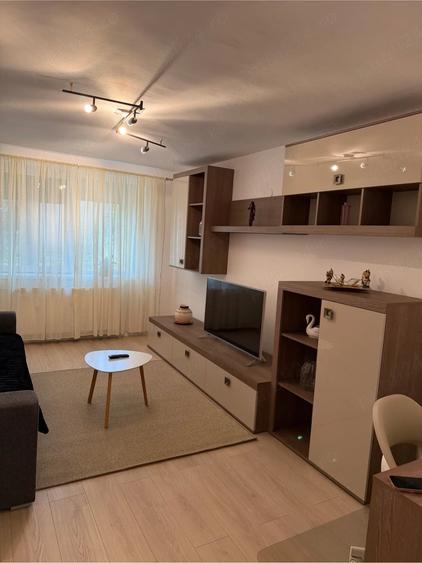 Apartament cu 2 camere decomandat în Ultracentral