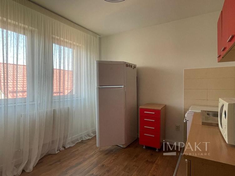 Apartament cu 2 camere decomandat, mobilat în Florești