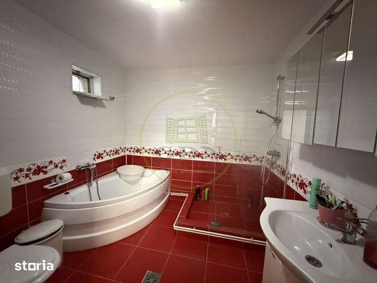 Casă cu 5 camere cu Teren 155 Mp în Brestei