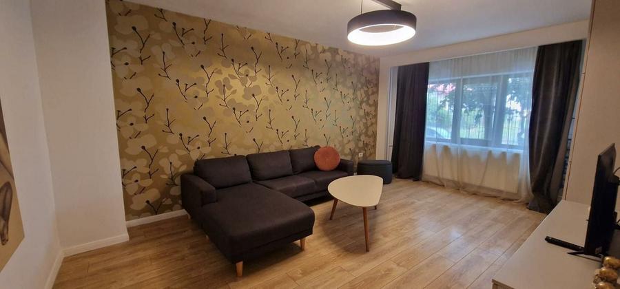 Apartament cu 2 camere decomandat în Ultracentral