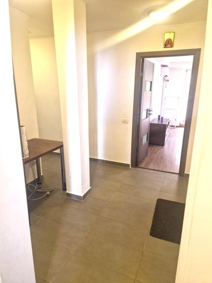 Apartament cu 2 camere decomandat în Drumul Taberei
