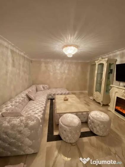 Apartament cu 3 camere decomandat în Central