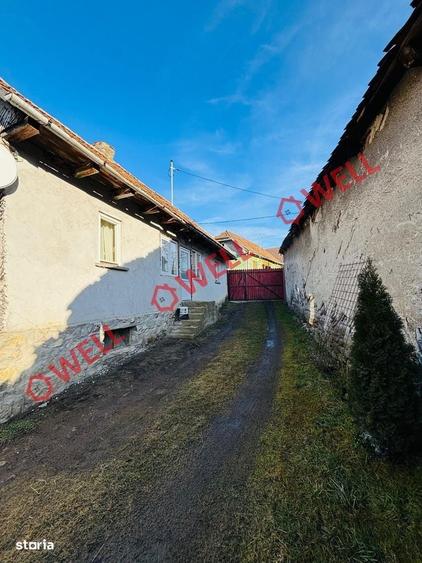 Casă cu 1 camere cu Teren 670 Mp în Malnaș