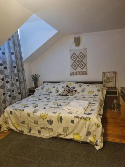Casă cu 4 camere cu Teren 240 Mp în Surducu Mic