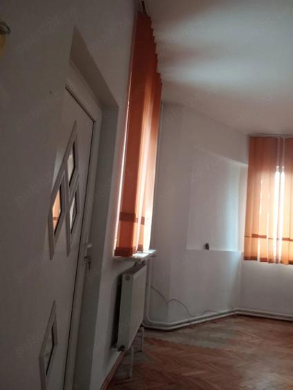 Vanzare casa - 6