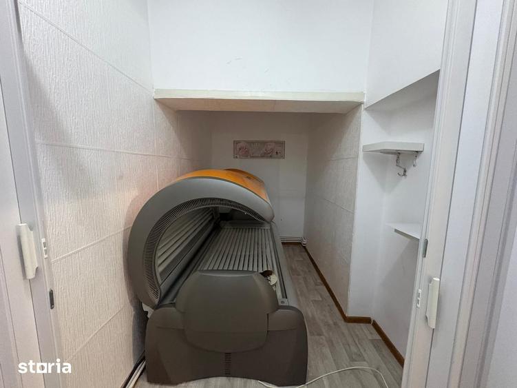 Casă cu 8 camere cu Canalizare în Ana Ipătescu