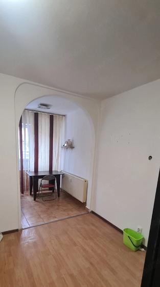 proprietar inchiriez 2 camere berceni - 2