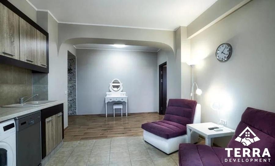 Apartament cu 2 camere decomandat în Faleza Nord