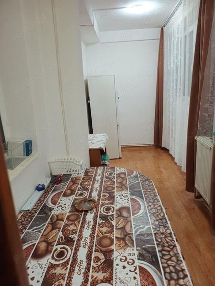 Apartament cu 2 camere decomandat în Războieni