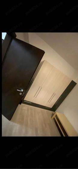 Garsonieră decomandată în Apărătorii Patriei