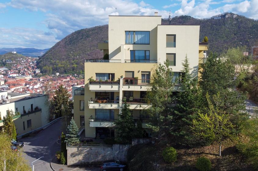 Apartament cu 2 camere decomandat în Drumul Poienii