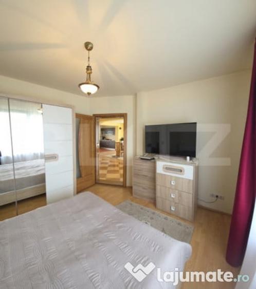 Casa de vanzare, 6 camere, 340 mp, cu 22 arii de teren, zona - 3